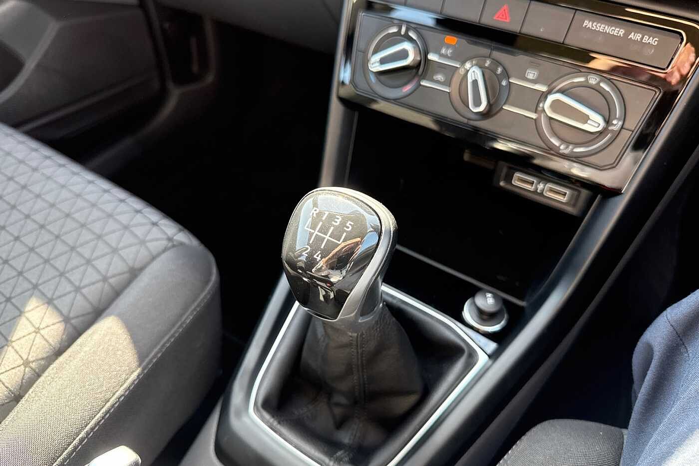 Volkswagen T-Cross 1.0 TSI (95ps) SE Hatchback