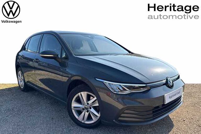 Volkswagen Golf MK8 Hatch 5-Dr 1.5 eTSI (150PS) Life EVO DSG