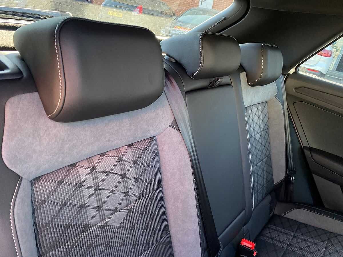 Volkswagen T-Roc 1.5 TSI Black Edition 5Dr DSG
