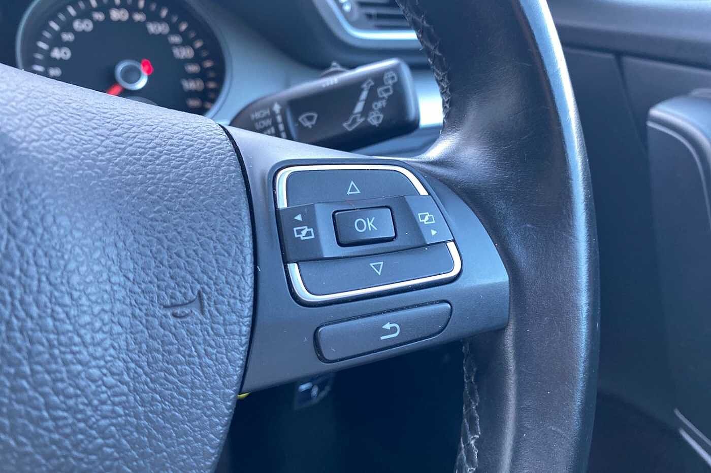 Volkswagen Passat Estate 1.6 TDI R Line 105PS