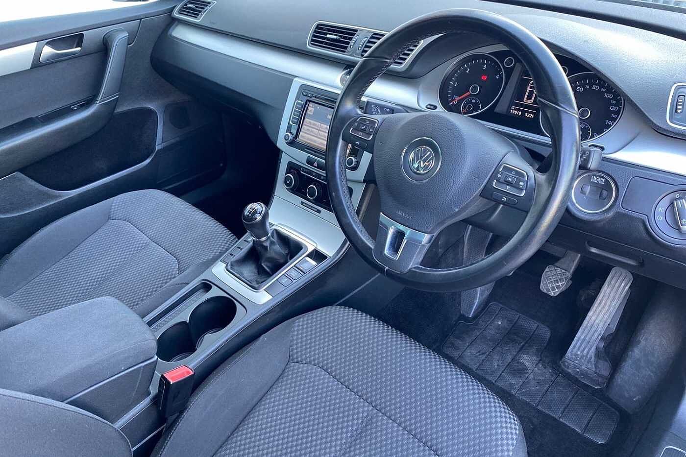 Volkswagen Passat Estate 1.6 TDI R Line 105PS