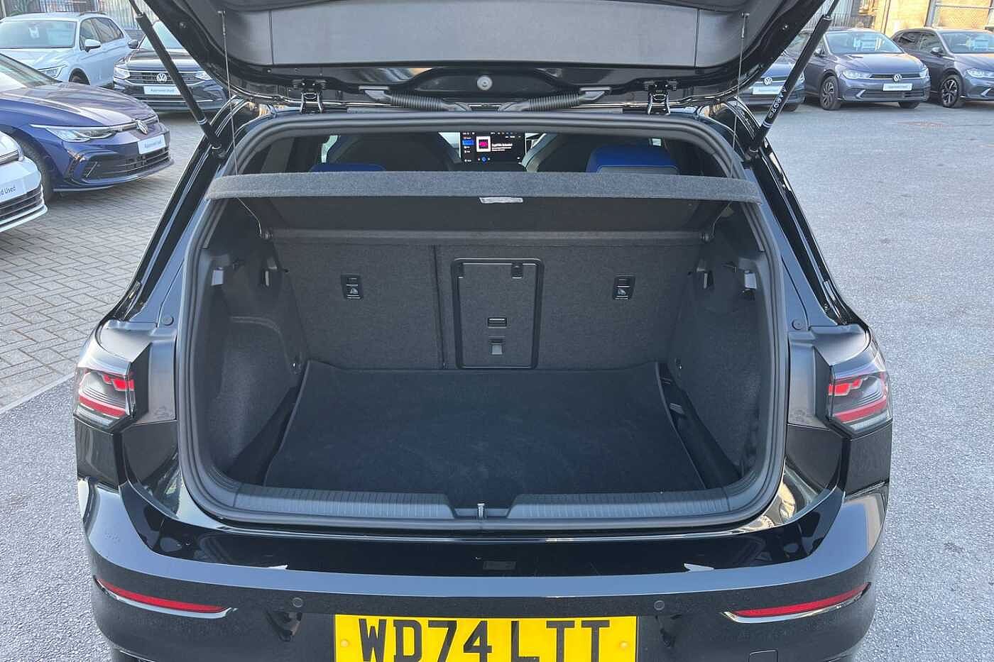 Volkswagen Golf Hatchback 2.0 TSI 333 R Black Edition 4Motion 5dr DSG