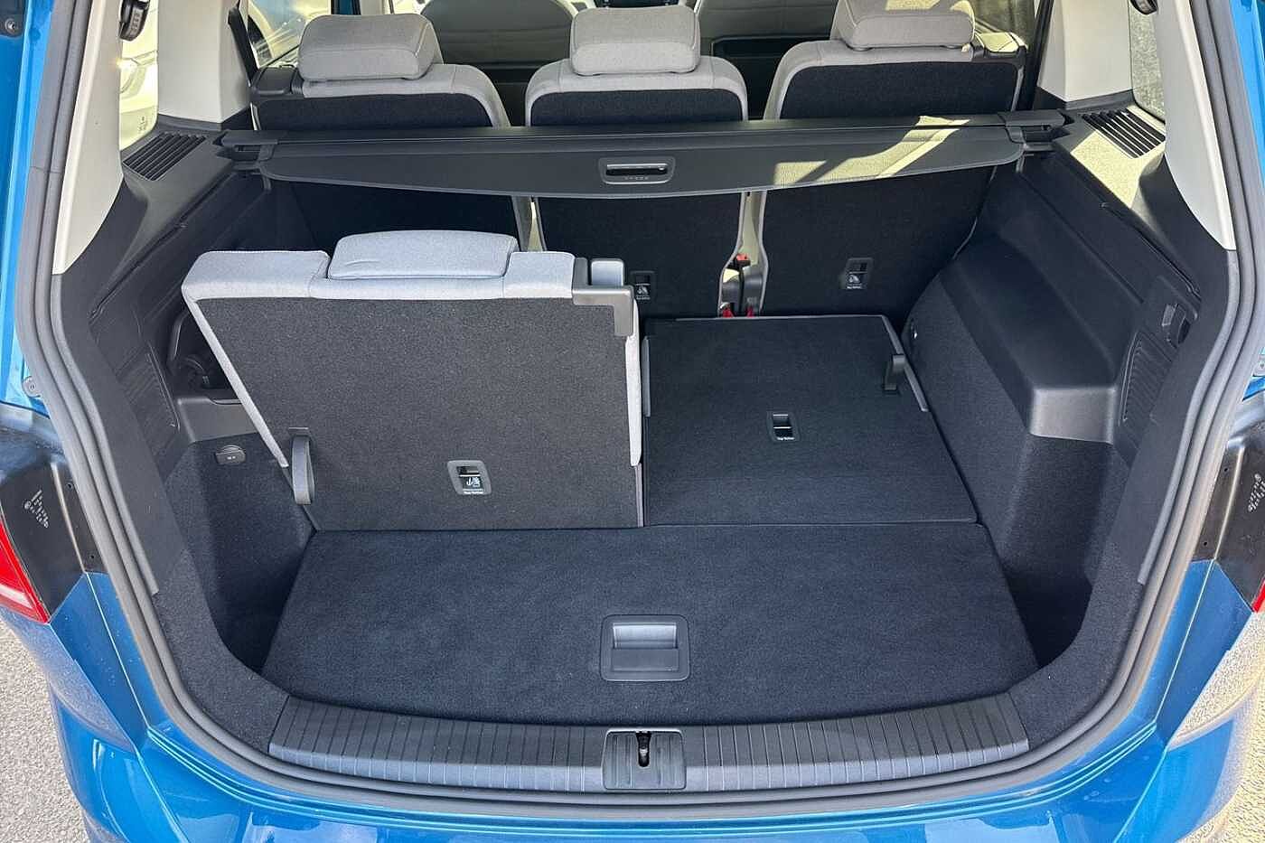 Volkswagen Touran 1.5 TSI EVO SE Family DSG 5dr