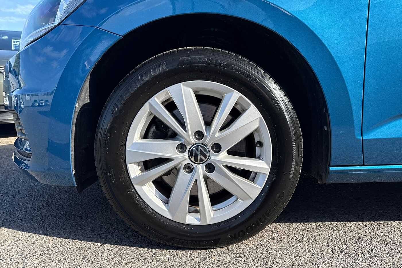 Volkswagen Touran 1.5 TSI EVO SE Family DSG 5dr