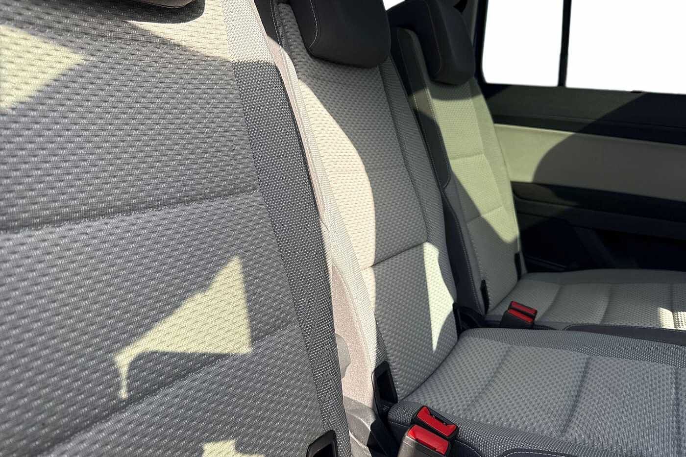 Volkswagen Touran 1.5 TSI EVO SE Family DSG 5dr