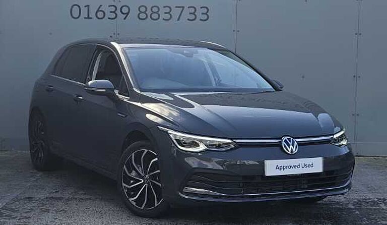 Volkswagen Golf MK8 Hatchback 5-Dr 1.5 TSI 130ps Style Edition EVO + CLICK AND COLLECT