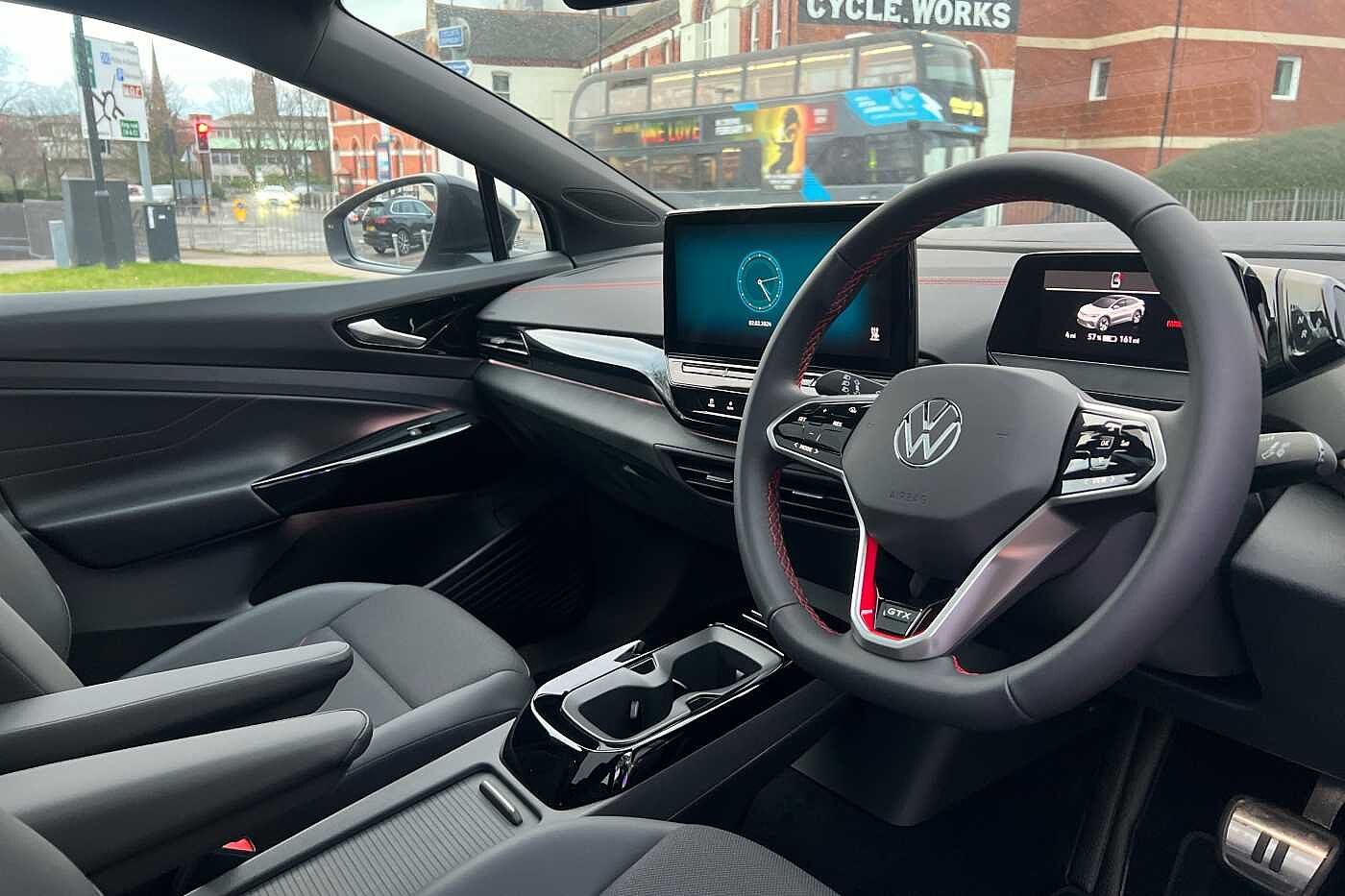 Volkswagen ID.5 GTX Style 77kWh 4Motion 299PS Automatic