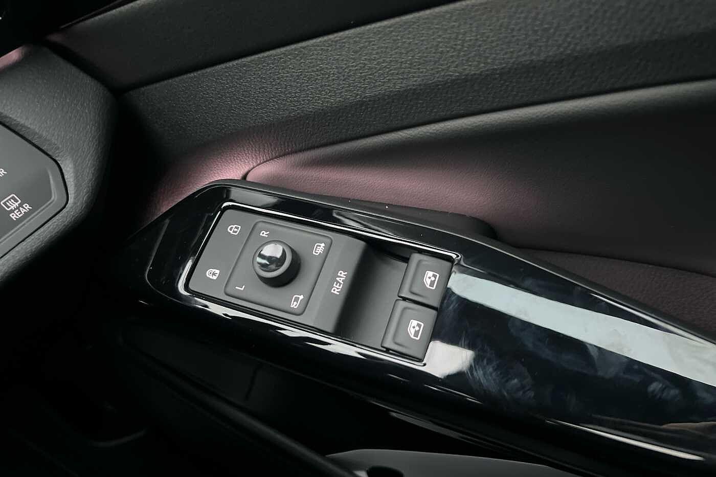 Volkswagen ID.5 GTX Style 77kWh 4Motion 299PS Automatic