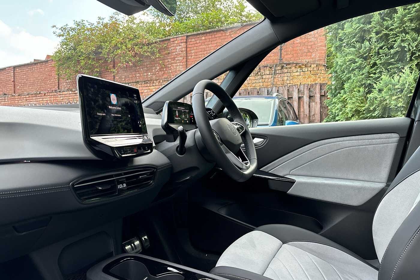 Volkswagen Id.3 Hatchback 150kW Essential Pro 58kWh 5dr Auto