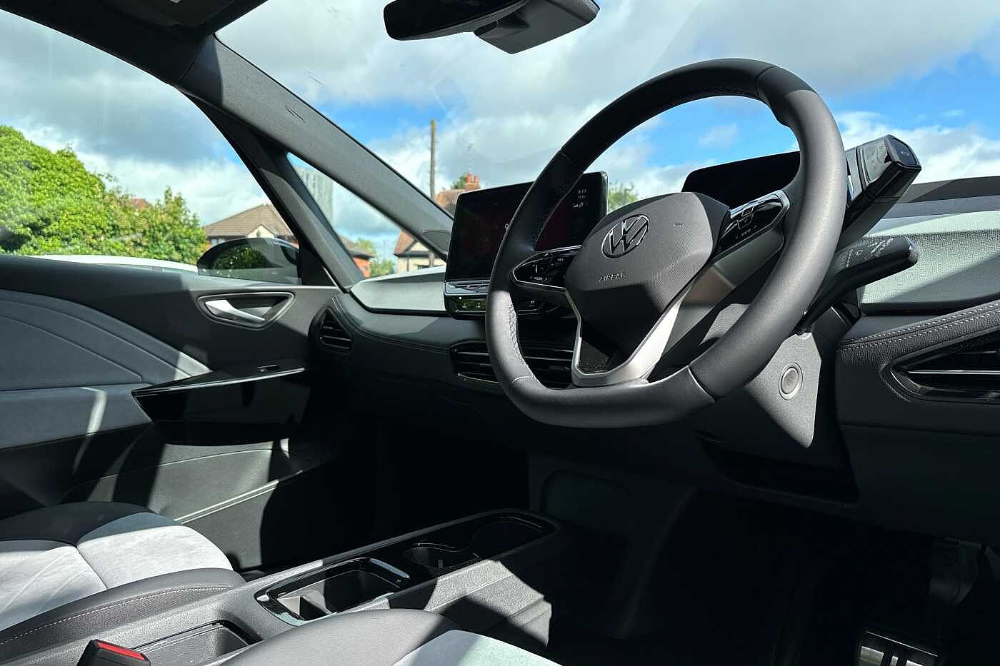 Volkswagen Id.3 Hatchback 150kW Essential Pro 58kWh 5dr Auto