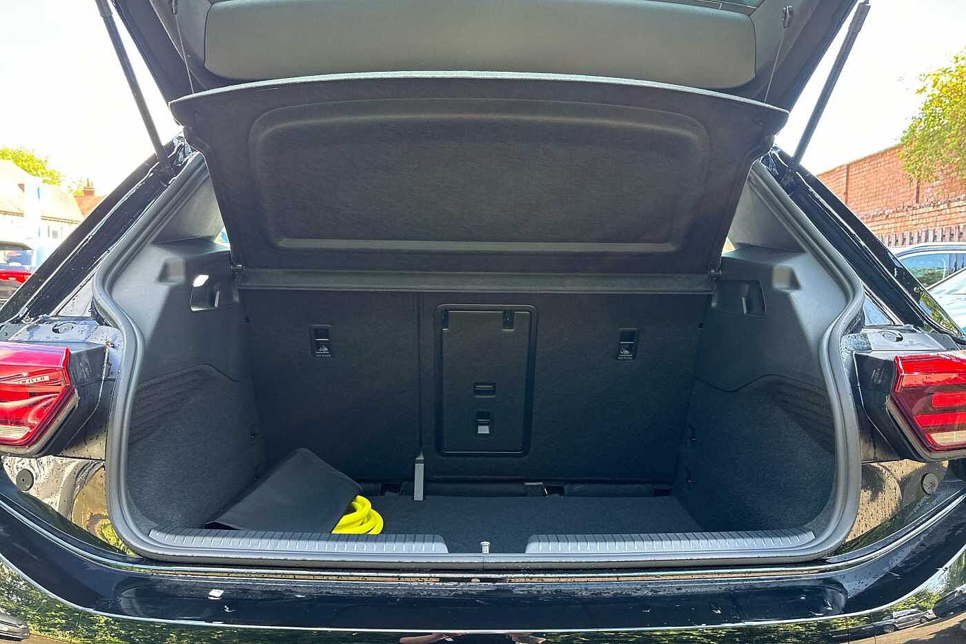 Volkswagen Id.3 Hatchback 150kW Essential Pro 58kWh 5dr Auto