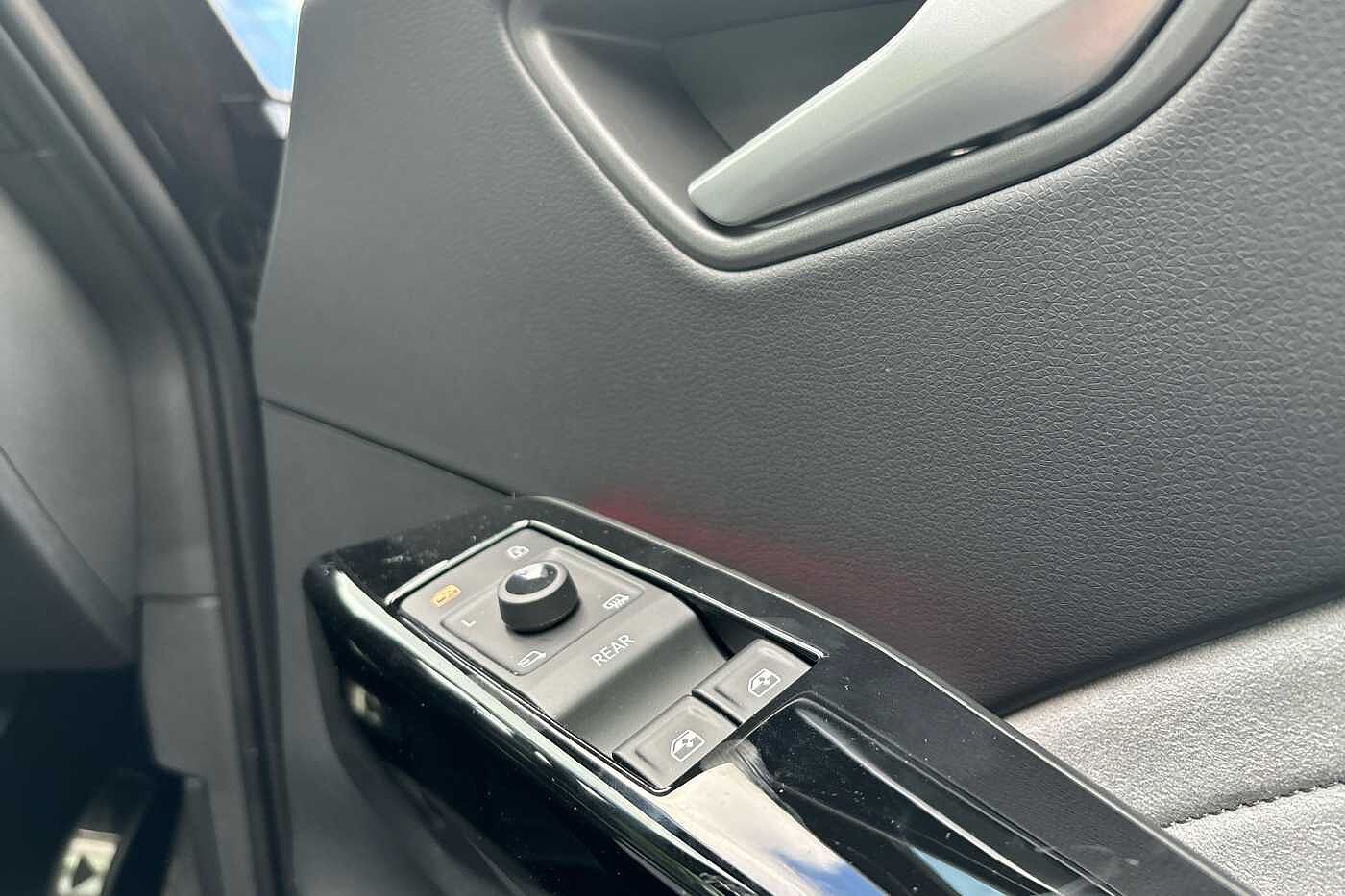 Volkswagen Id.3 Hatchback 150kW Essential Pro 58kWh 5dr Auto