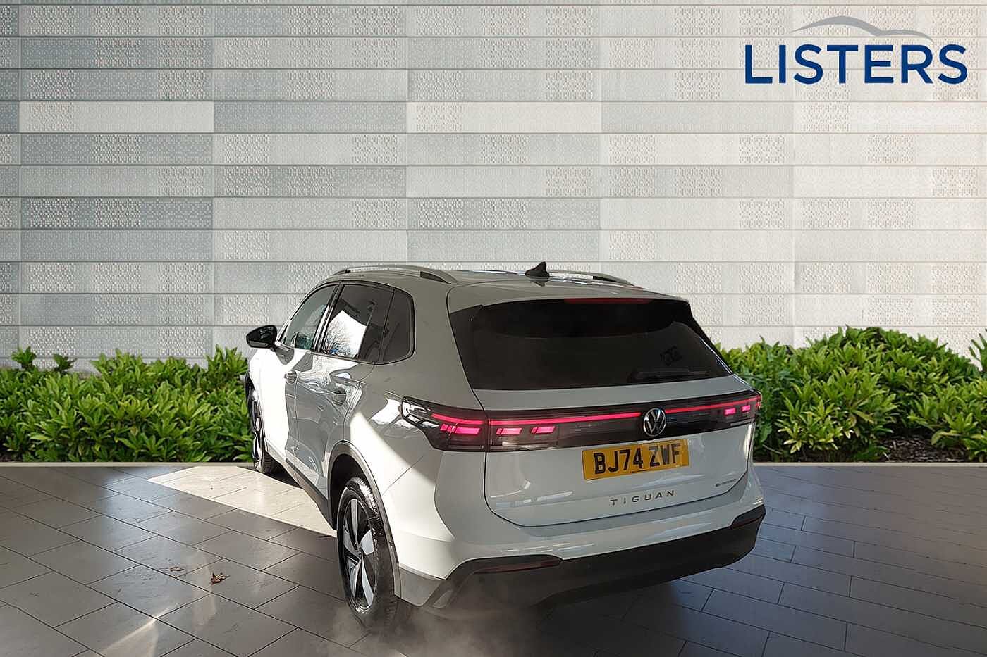 Volkswagen Tiguan 1.5 TSI eHybrid Match 5dr DSG