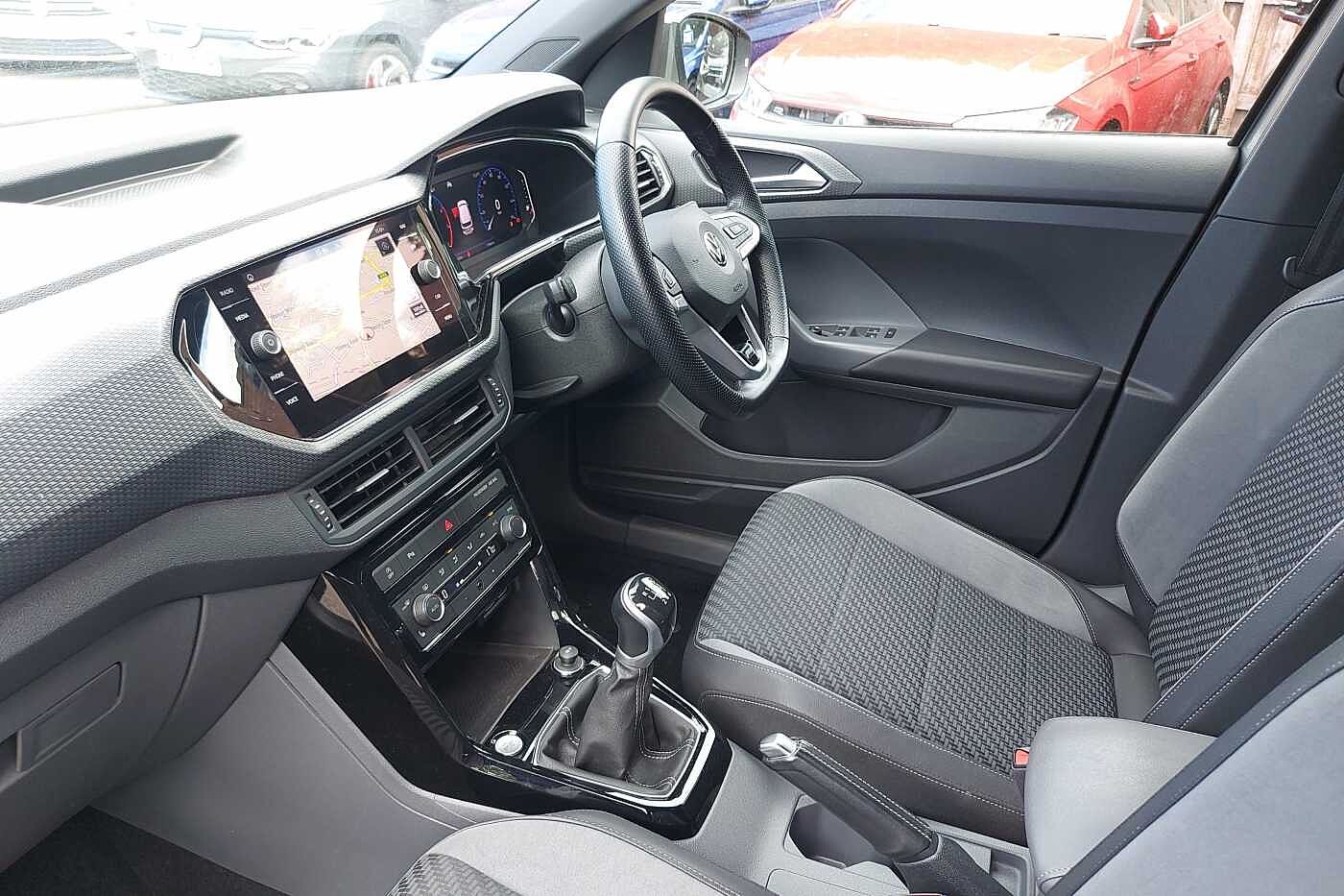 Volkswagen T-Cross 1.0 TSI (115ps) R-Line Hatchback