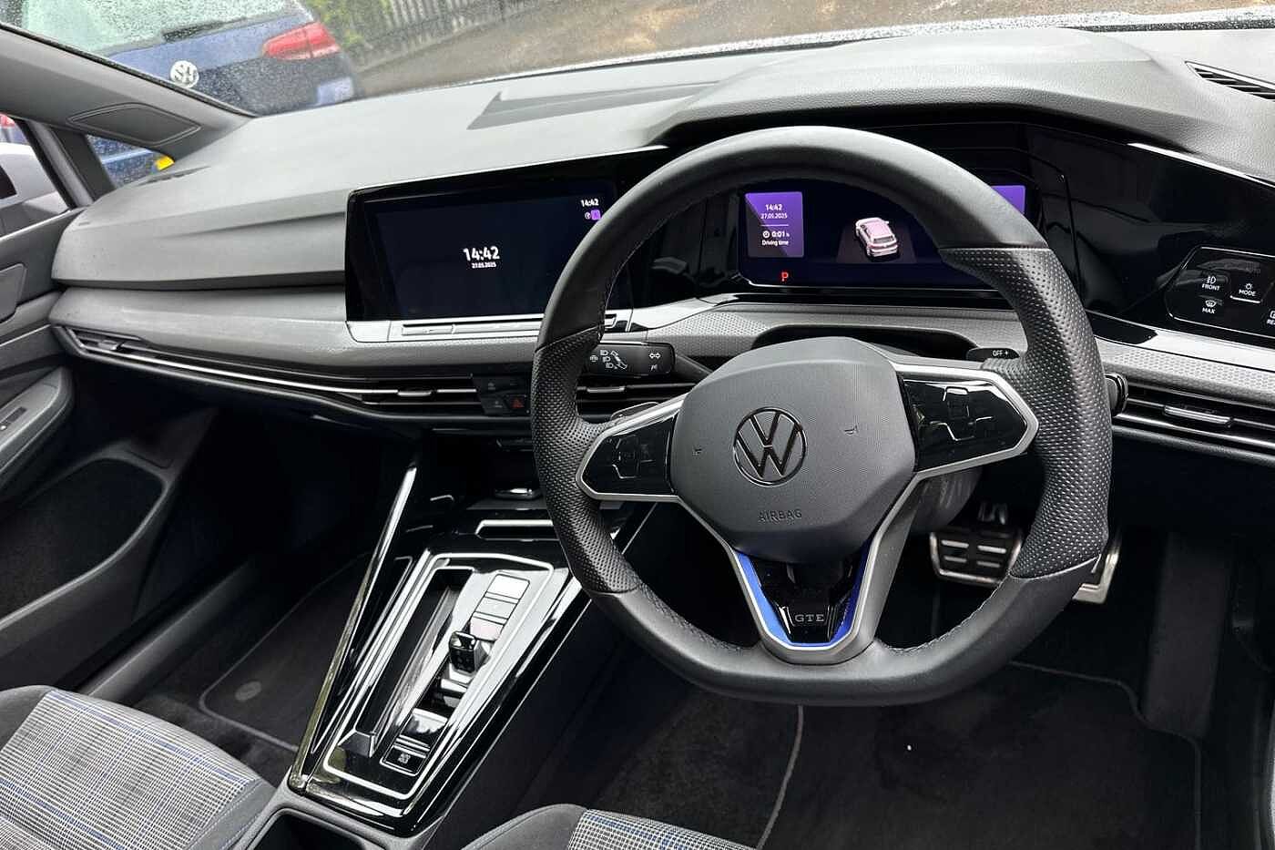 Volkswagen GOLF 1.4 TSI GTE 5dr DSG