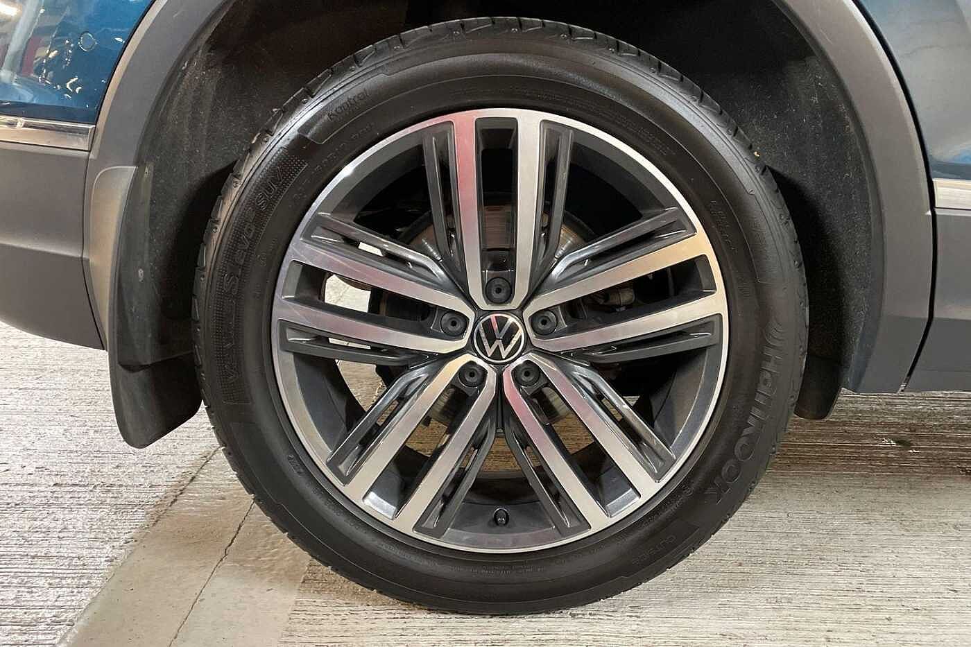 Volkswagen Tiguan Elegance 2.0 TSI 190PS 7-Speed DSG 4Motion 5 Door