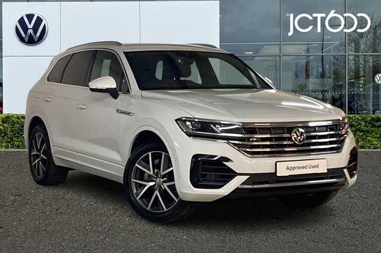 Volkswagen Touareg V6 R-Line 3.0 TSI 340PS 4MOTION 8-speed Auto Tiptronic 5 Door