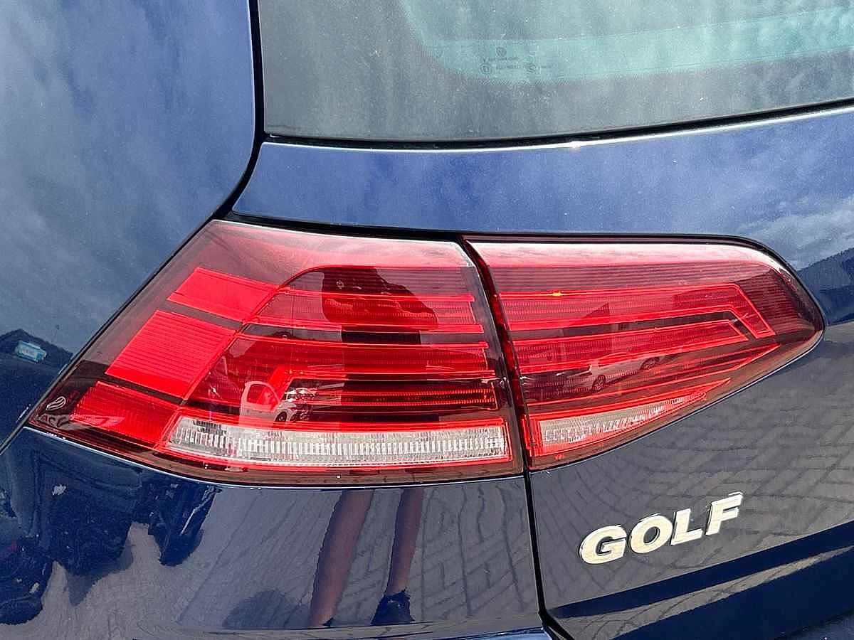 Volkswagen Golf Hatchback 1.0 TSI 115 Match 5dr + VOLKSWAGEN WARRANTY