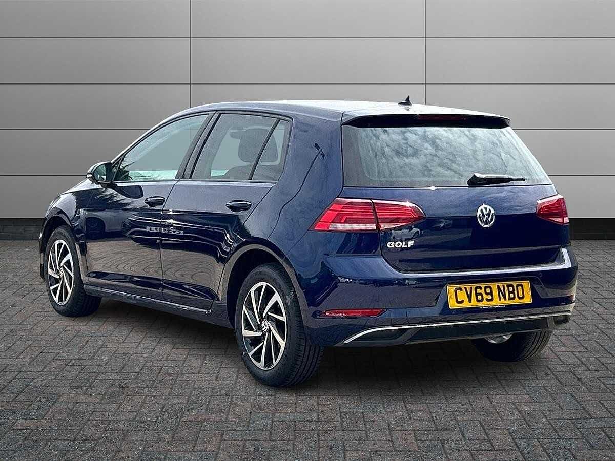 Volkswagen Golf Hatchback 1.0 TSI 115 Match 5dr + VOLKSWAGEN WARRANTY