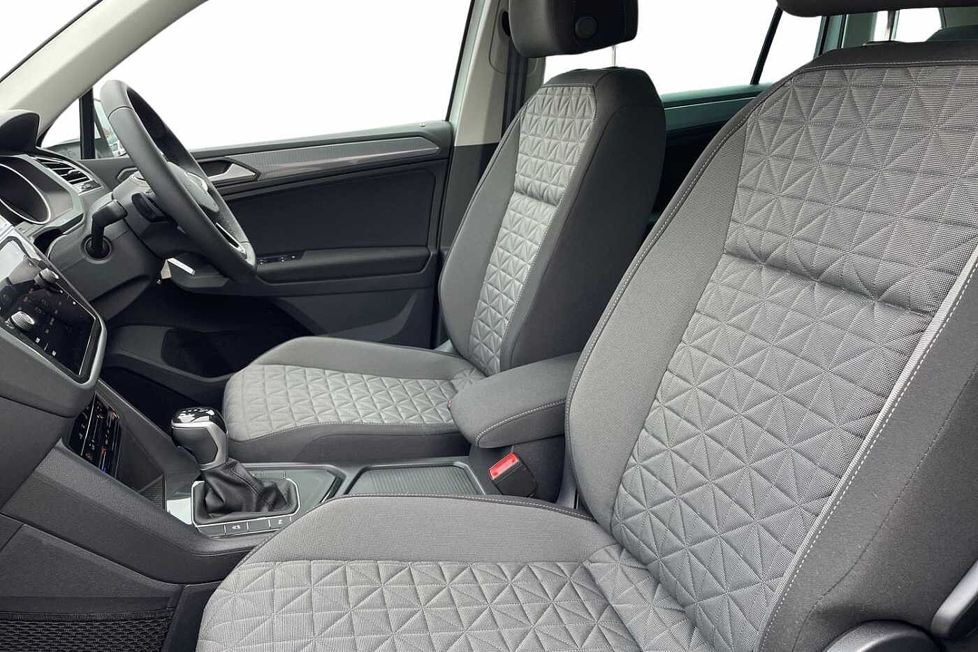 Volkswagen Tiguan Life 2.0 TDI 150PS 7-Speed DSG 5 Door