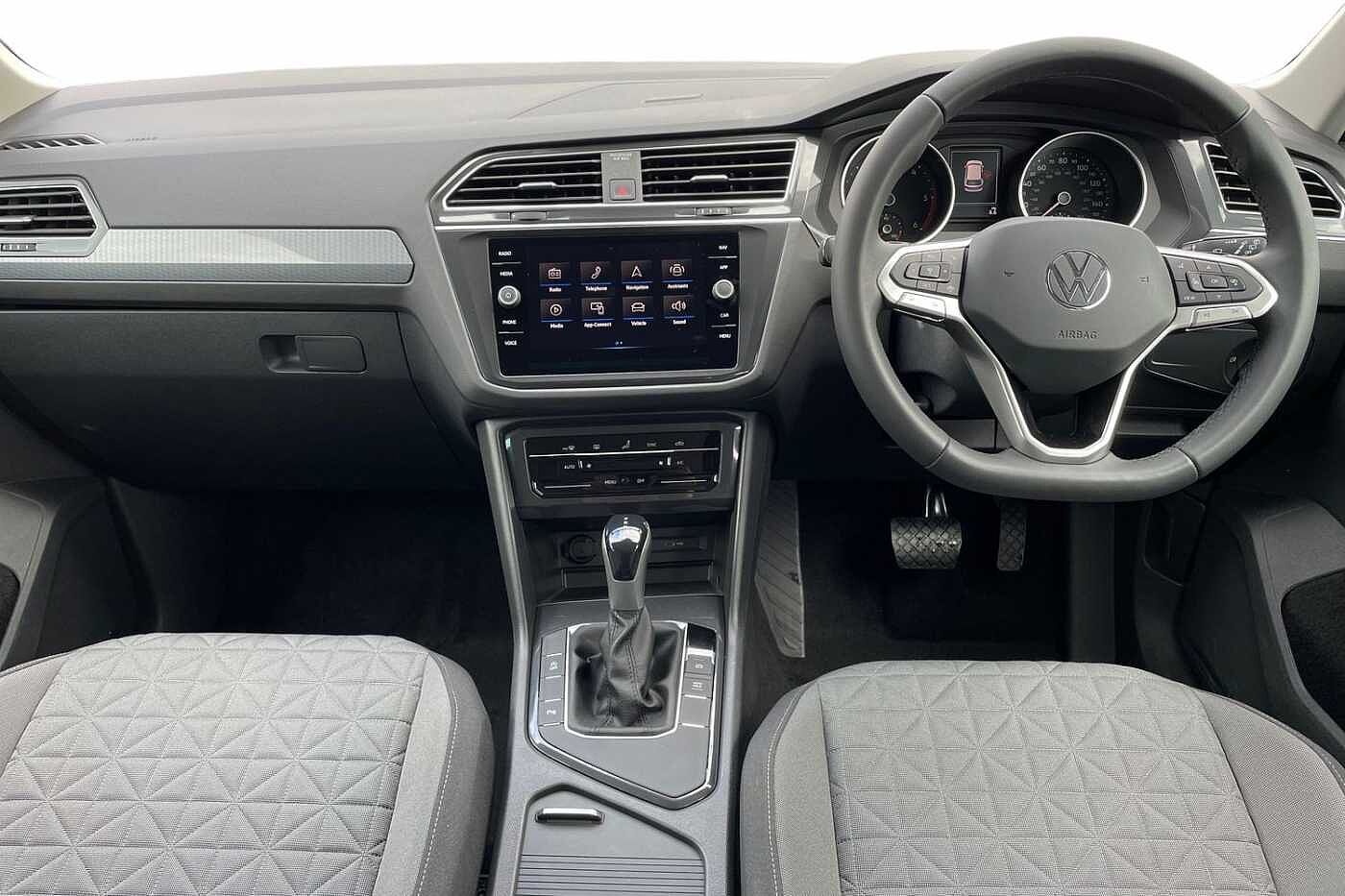 Volkswagen Tiguan Life 2.0 TDI 150PS 7-Speed DSG 5 Door