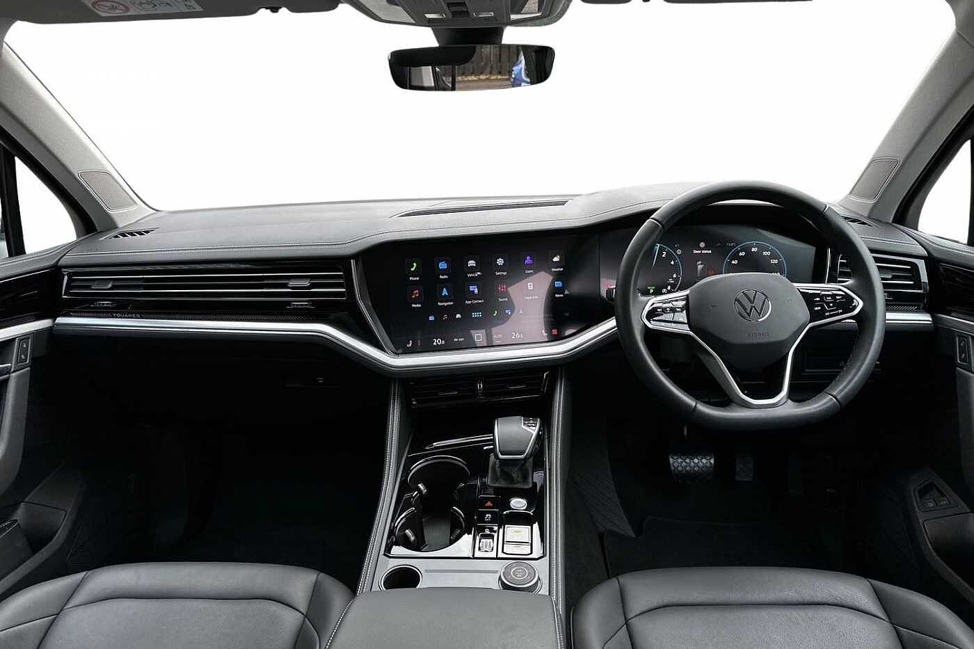 Volkswagen Touareg Estate Elegance 3.0 TSI eHybrid 381PS 8-Speed Tiptronic 4Motion 5 Door
