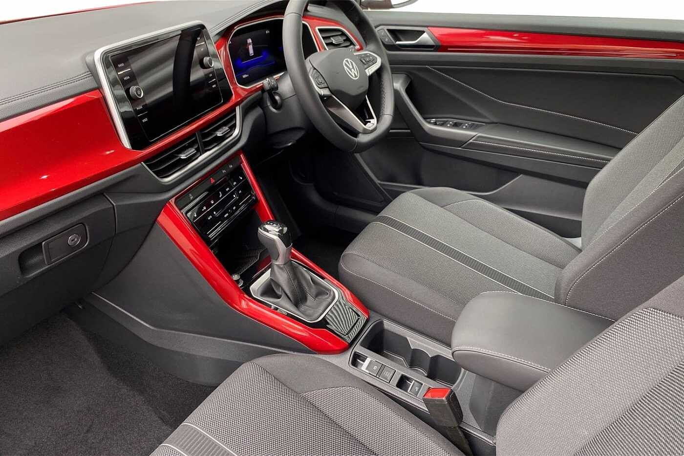 Volkswagen T-ROC Cabriolet Style 1.5 TSI 150PS 7-speed DSG 2 Door