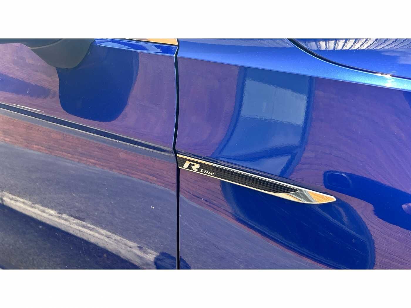 Volkswagen Passat MK8 Facelift Est 2.0TDI 150 R-Line EVO DSG