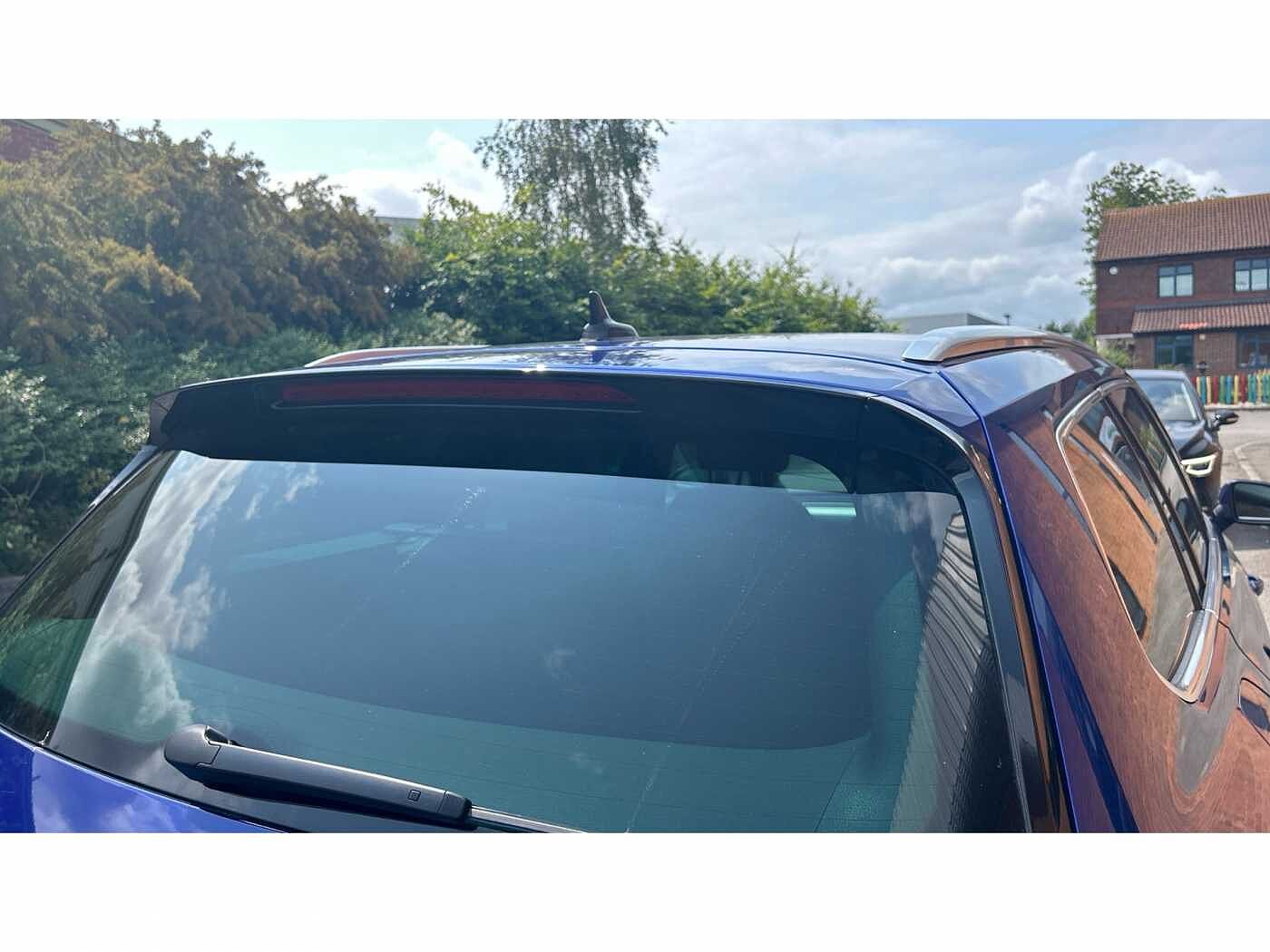 Volkswagen Passat MK8 Facelift Est 2.0TDI 150 R-Line EVO DSG