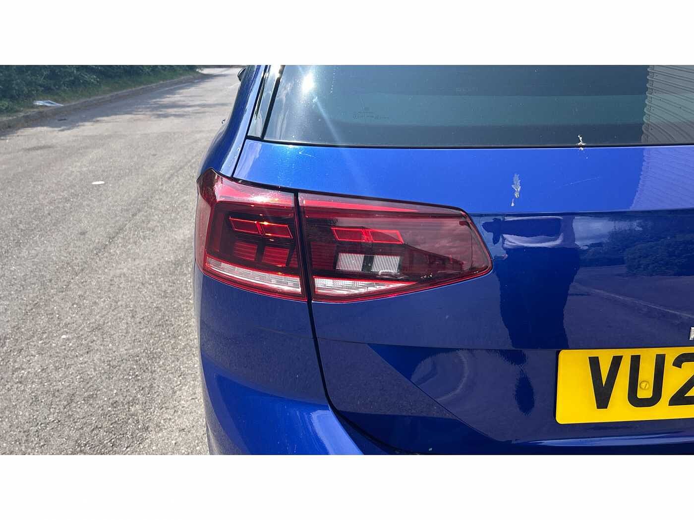 Volkswagen Passat MK8 Facelift Est 2.0TDI 150 R-Line EVO DSG