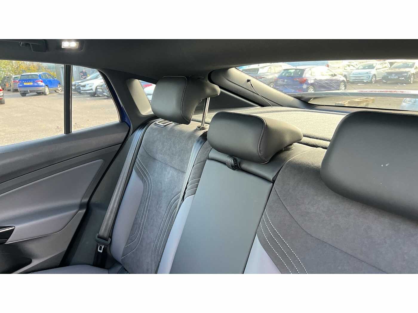 Volkswagen ID.5 Style 77kWh Pro Performance 204PS Automatic 5 Door