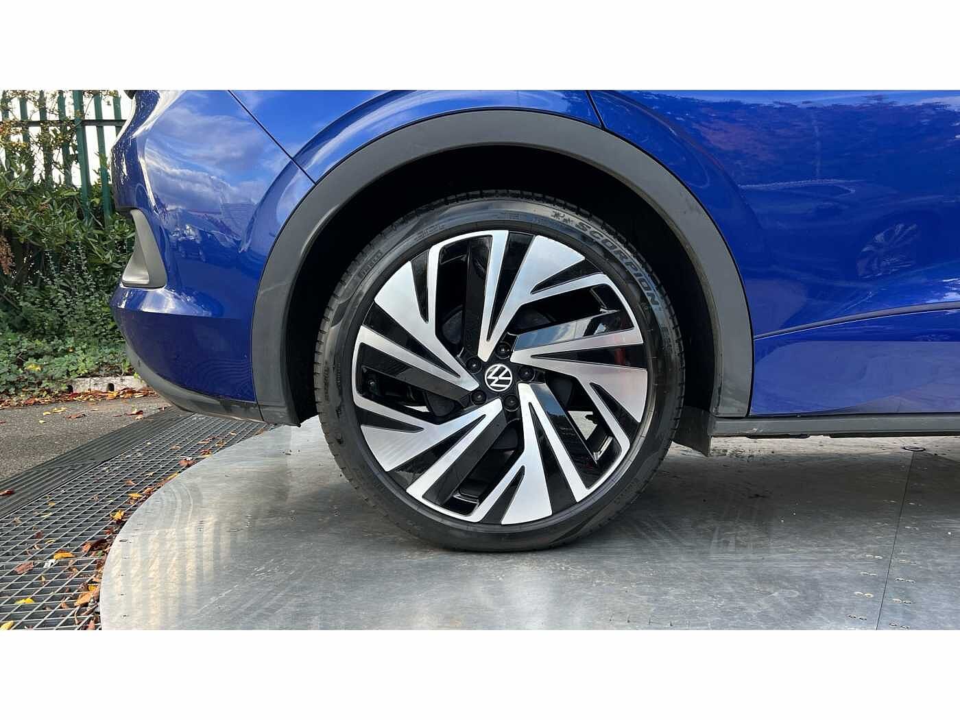 Volkswagen ID.5 Style 77kWh Pro Performance 204PS Automatic 5 Door