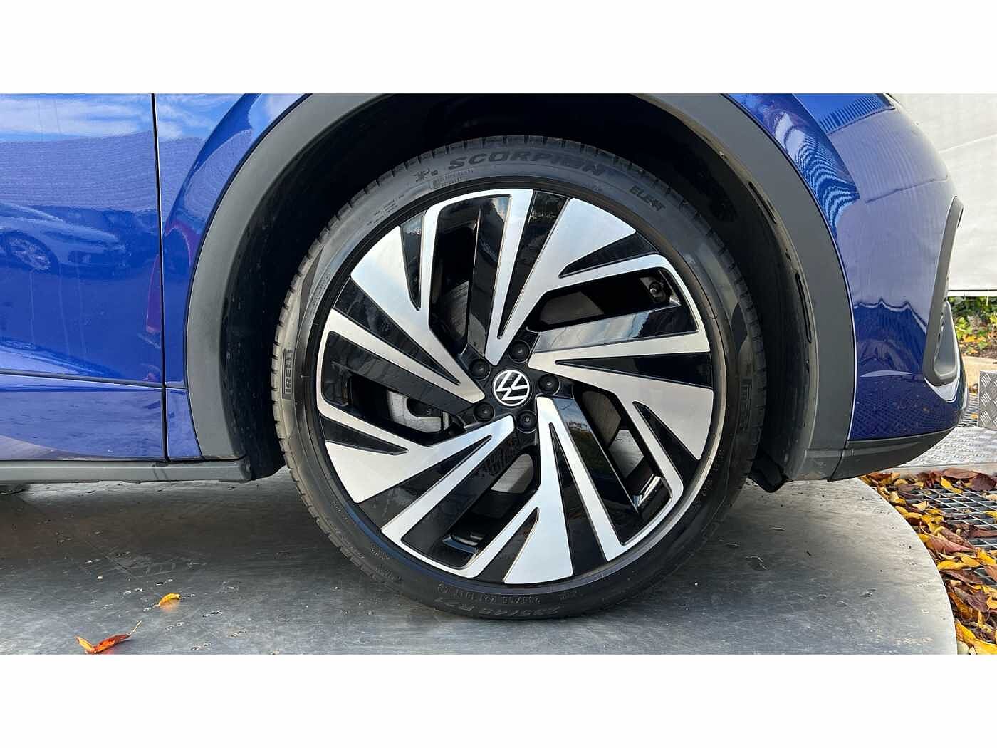 Volkswagen ID.5 Style 77kWh Pro Performance 204PS Automatic 5 Door
