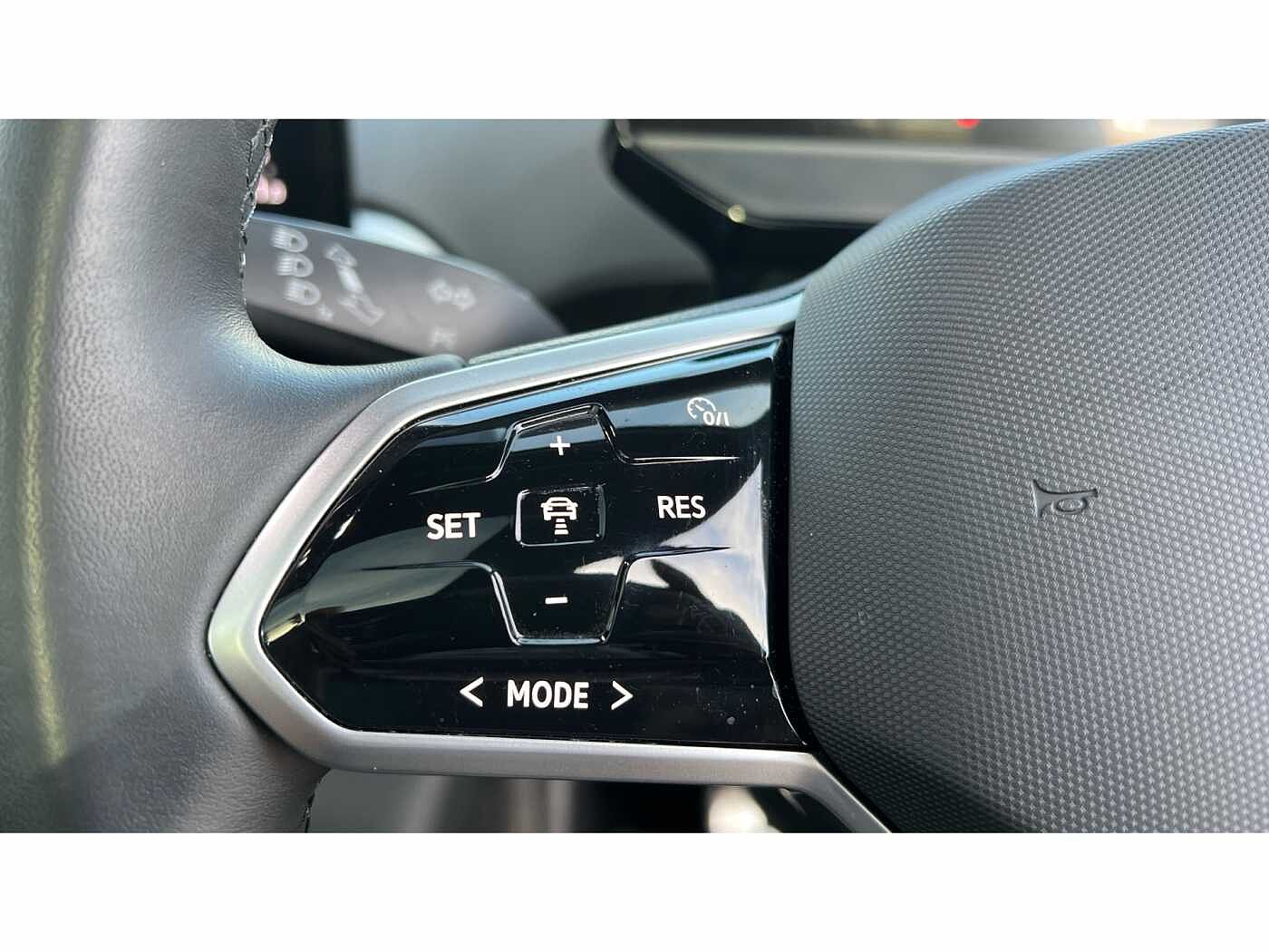 Volkswagen ID.5 Style 77kWh Pro Performance 204PS Automatic 5 Door