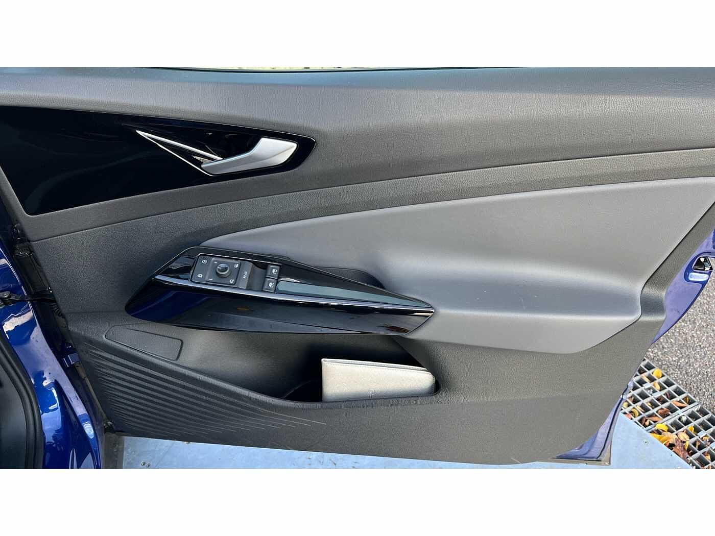 Volkswagen ID.5 Style 77kWh Pro Performance 204PS Automatic 5 Door