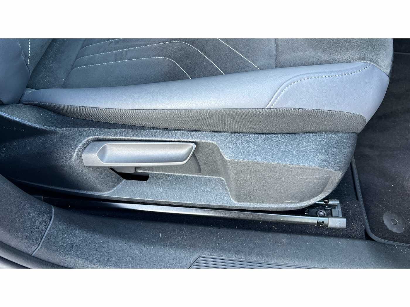 Volkswagen ID.5 Style 77kWh Pro Performance 204PS Automatic 5 Door