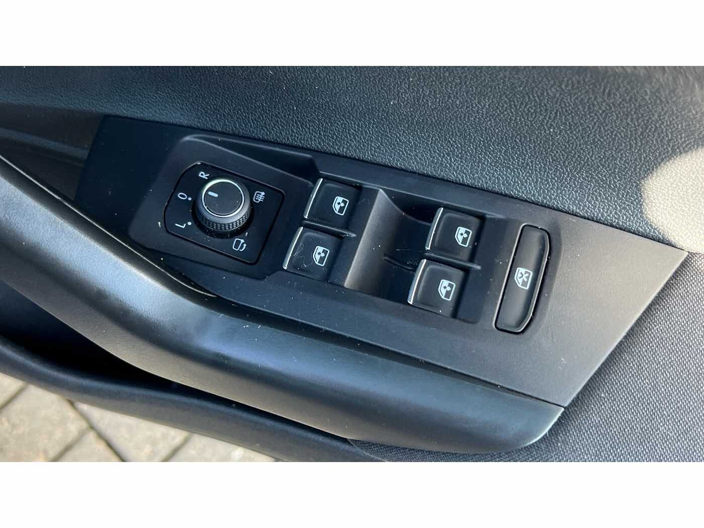 Volkswagen Taigo Style 1.0 TSI 110PS 6-speed Manual 5 Door