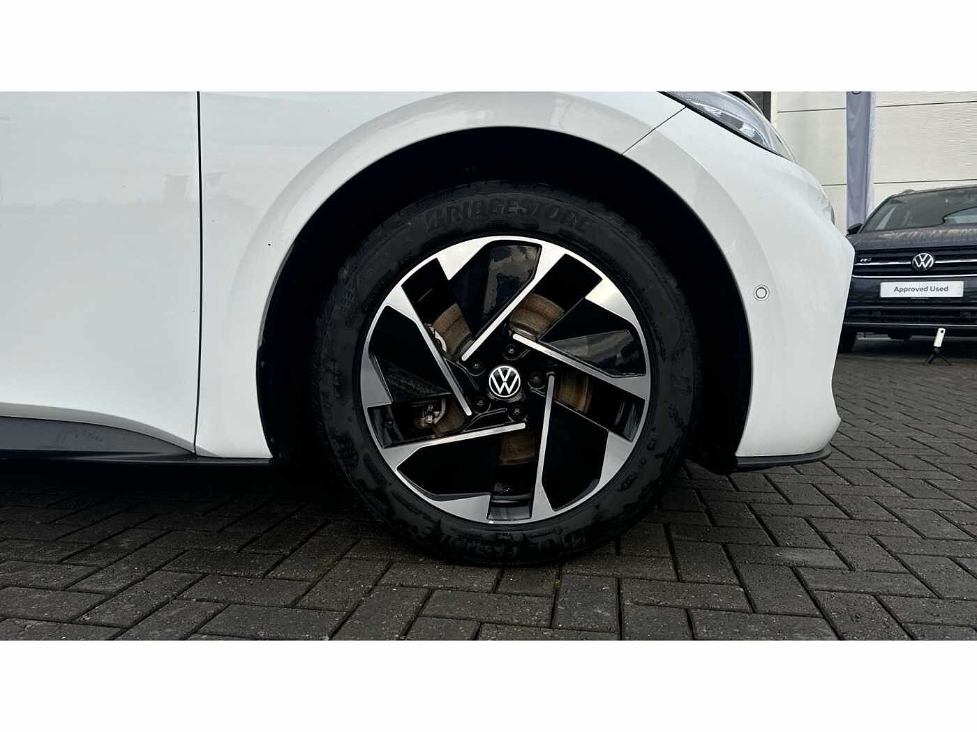 Volkswagen ID.3 Pro 58kWh 204PS Automatic 5 Door