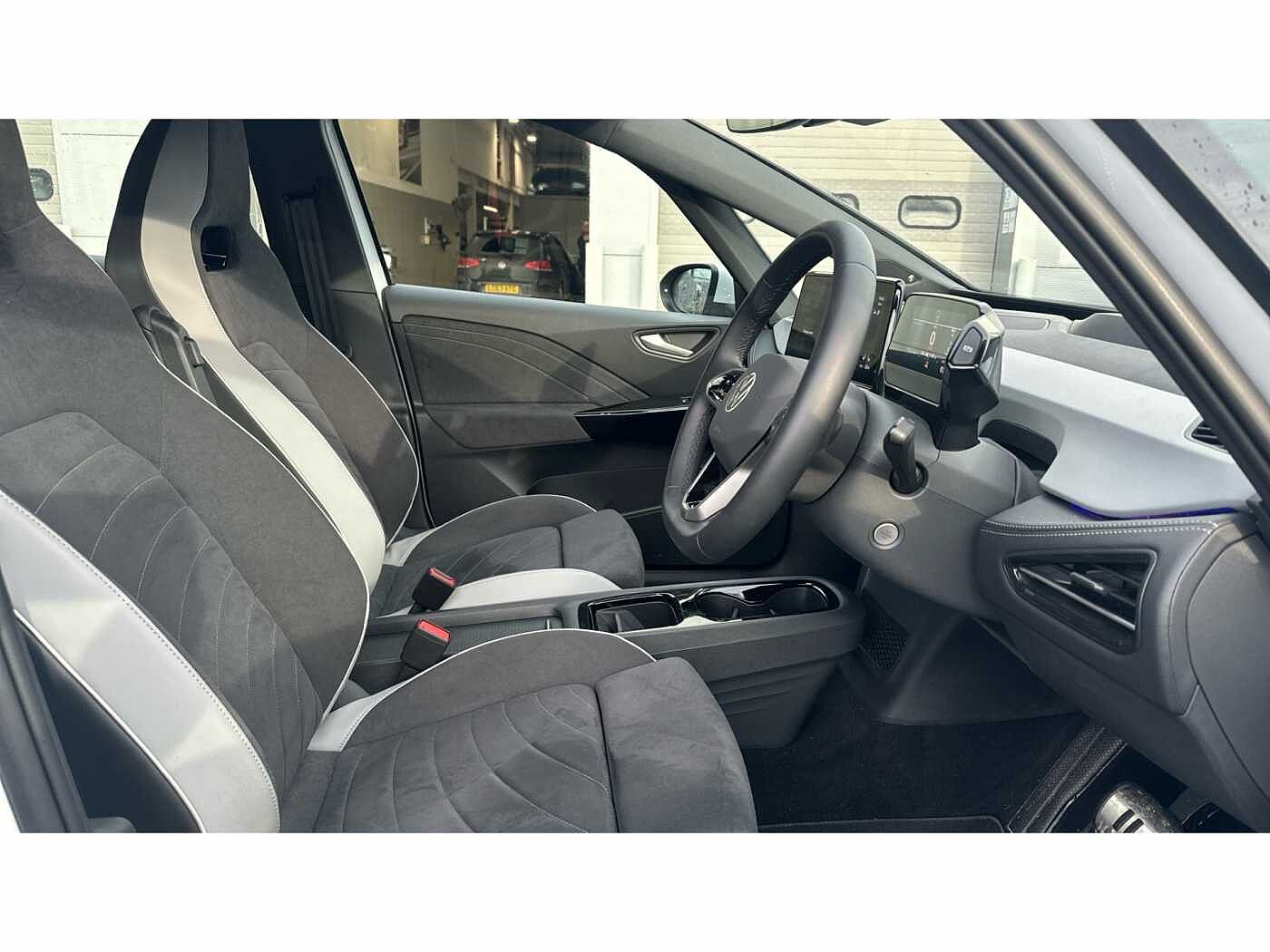Volkswagen ID.3 Pro 58kWh 204PS Automatic 5 Door