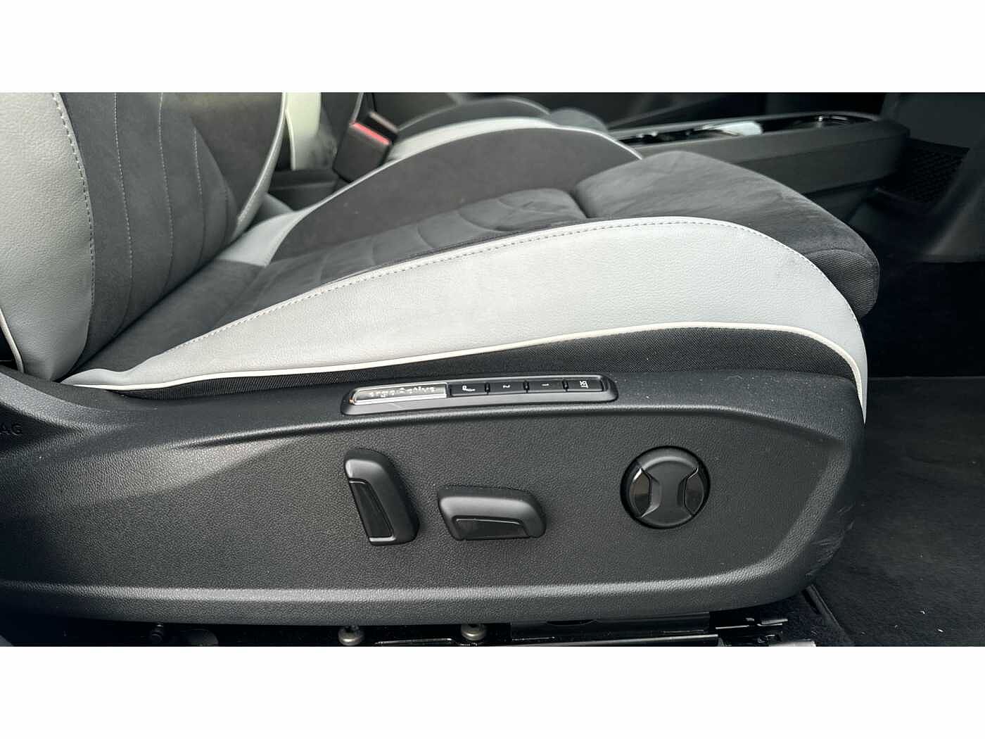 Volkswagen ID.3 Pro 58kWh 204PS Automatic 5 Door