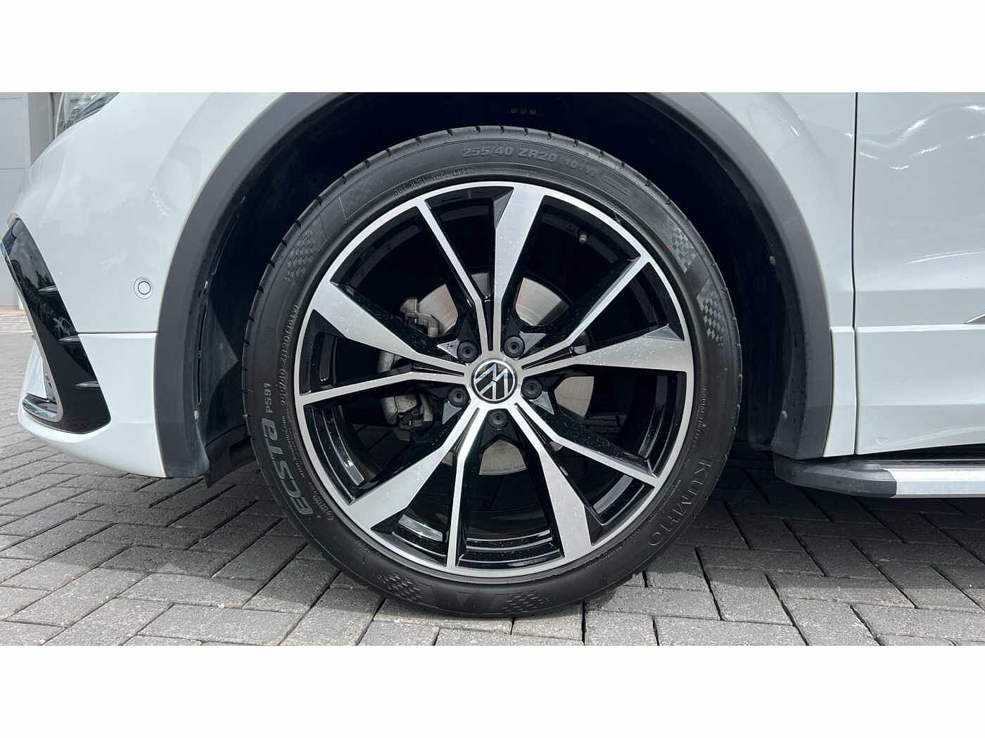 Volkswagen Tiguan 1.5 TSI (150ps) R-Line EVO DSG
