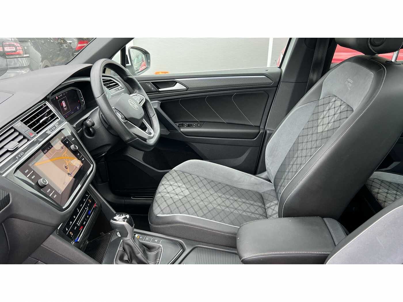 Volkswagen Tiguan 1.5 TSI (150ps) R-Line EVO DSG