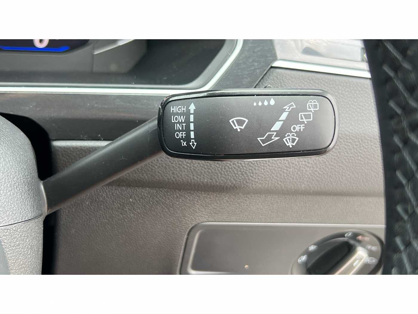 Volkswagen Tiguan 1.5 TSI (150ps) R-Line EVO DSG