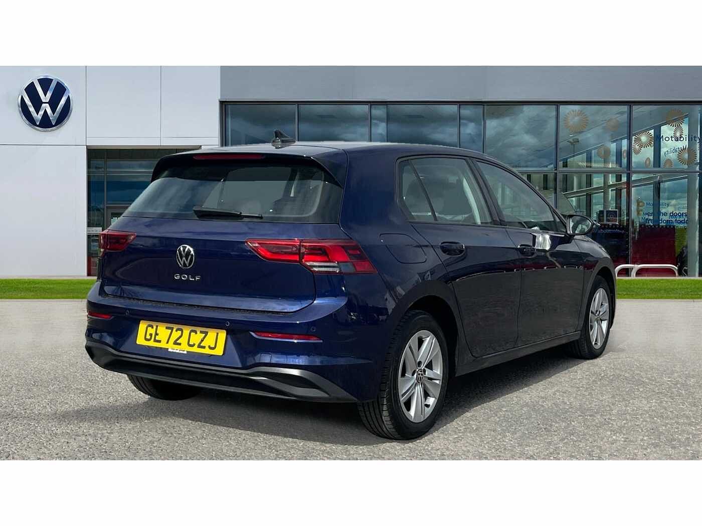 Volkswagen Golf 8 Life 1.5 TSI 130PS 6-speed Manual 5 Door