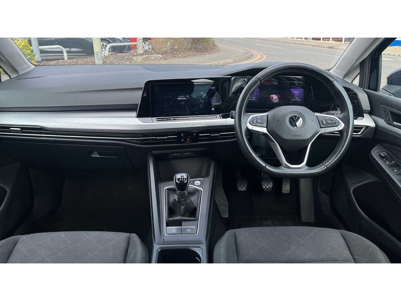 Volkswagen Golf 8 Life 1.5 TSI 130PS 6-speed Manual 5 Door