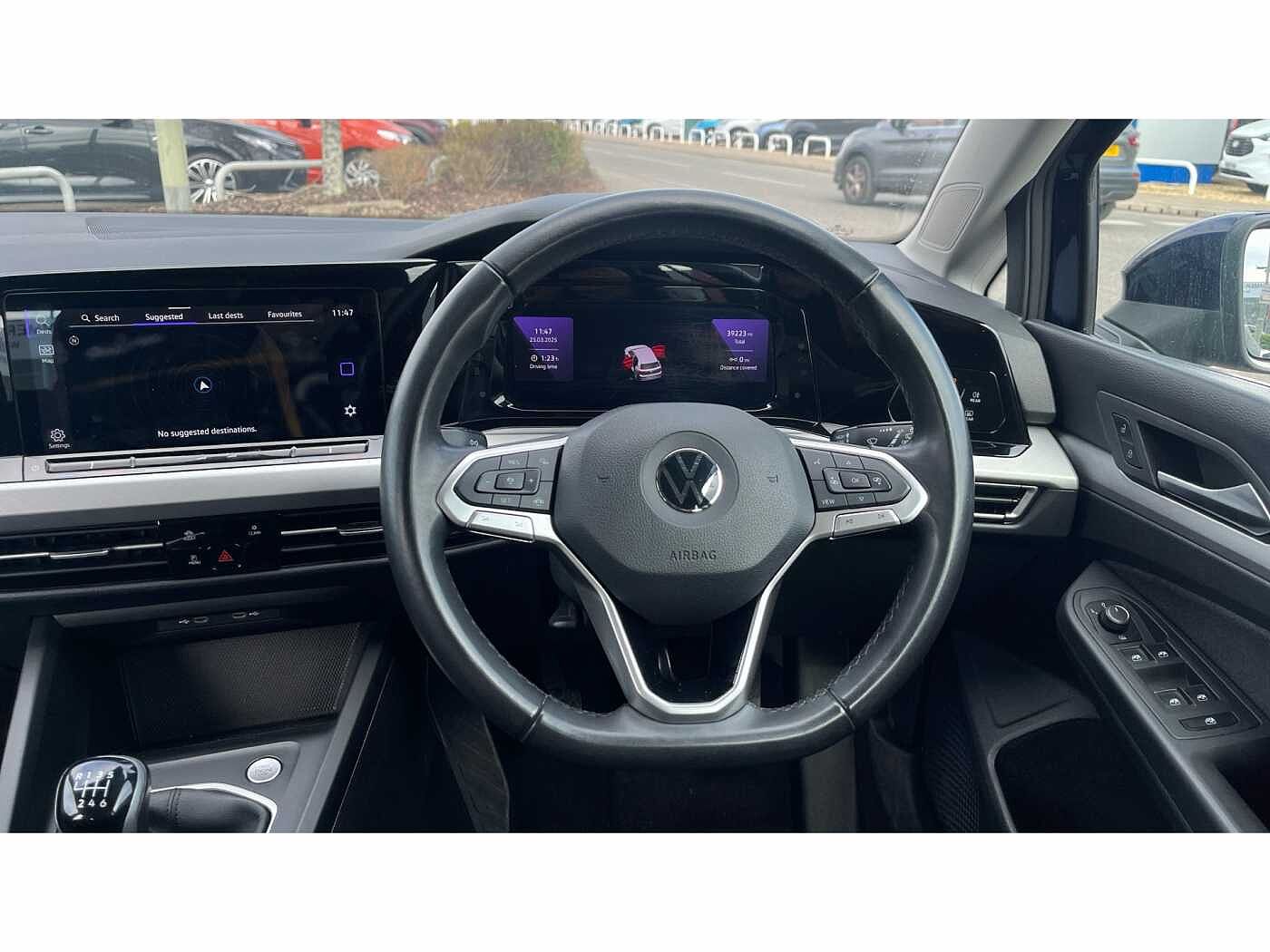 Volkswagen Golf 8 Life 1.5 TSI 130PS 6-speed Manual 5 Door