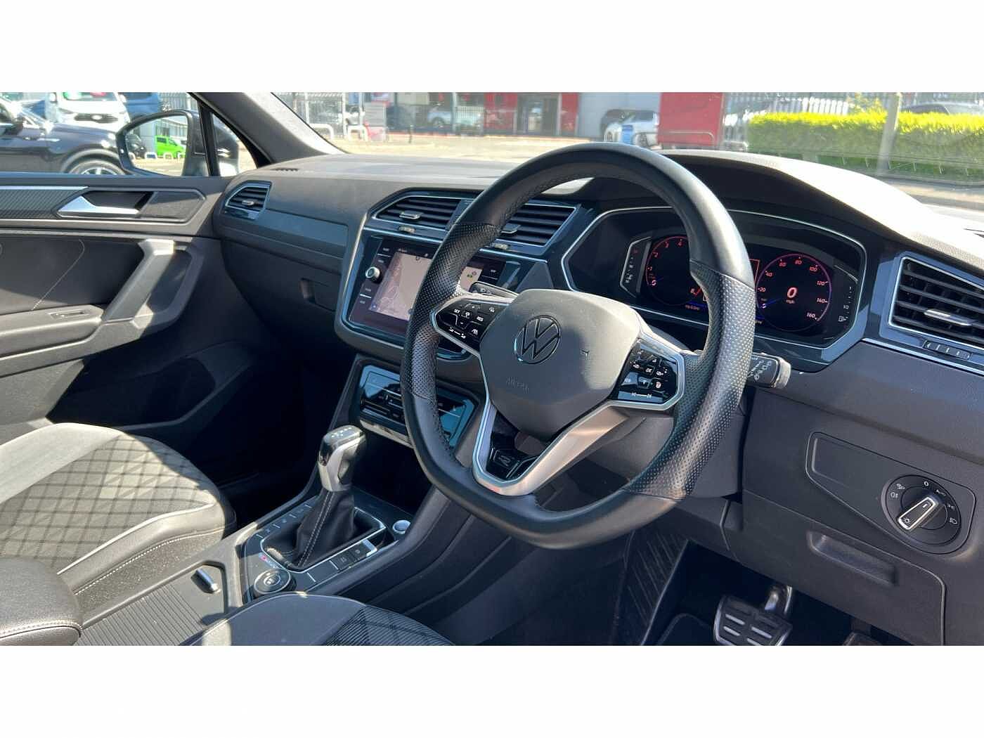 Volkswagen Tiguan 2.0 TSI 4Motion R-Line 5dr DSG