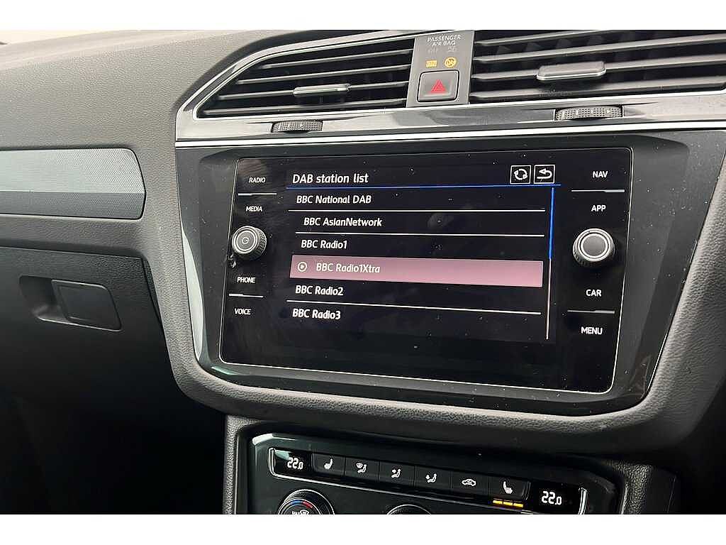 Volkswagen Tiguan SWB R-Line Tech 2.0 TSI 4Motion 230PS 7-Speed DSG 5 Door