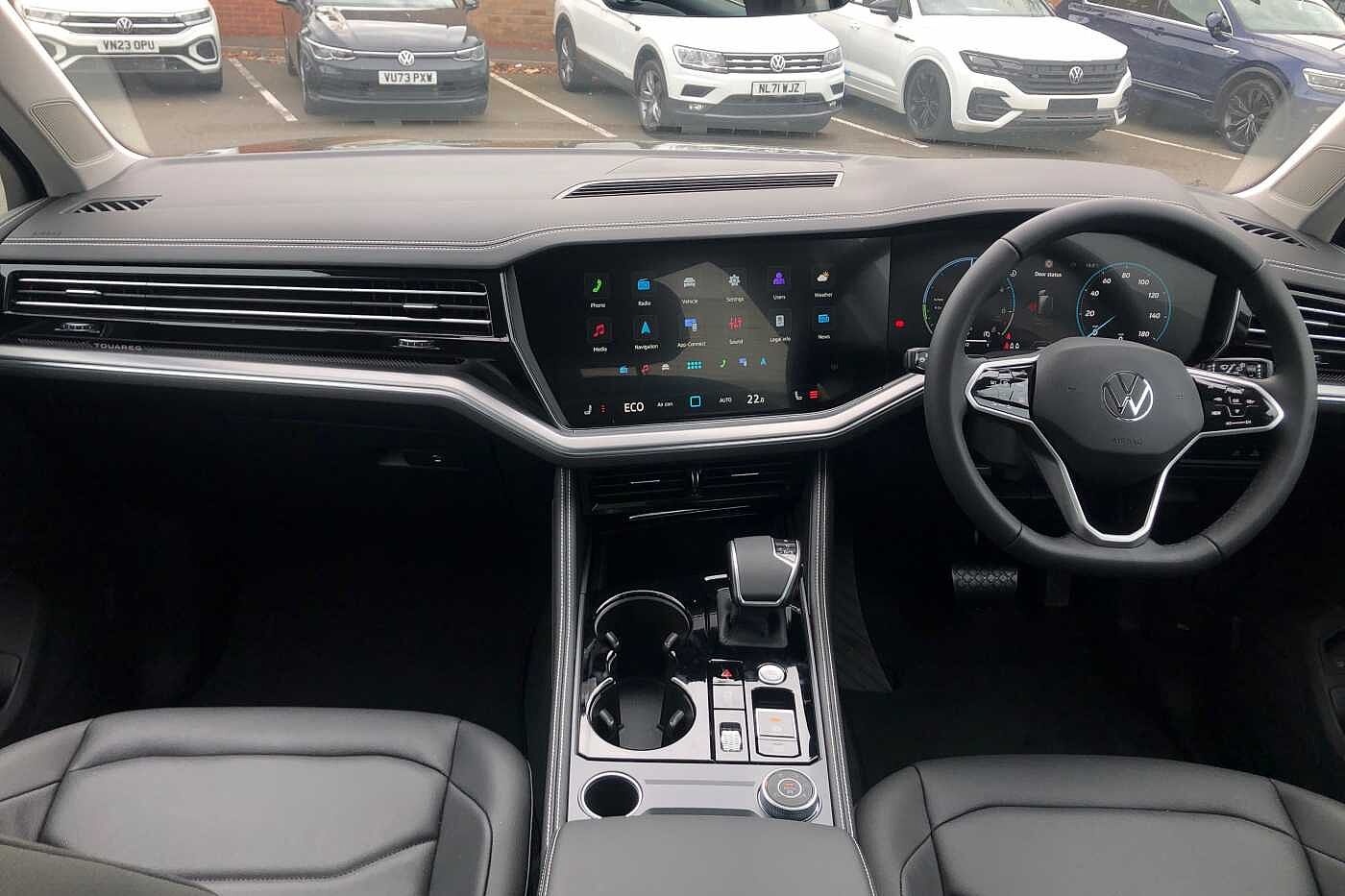 Volkswagen Touareg Estate 3.0 TSI eHybrid 4Motion Elegance 5dr Tip Auto