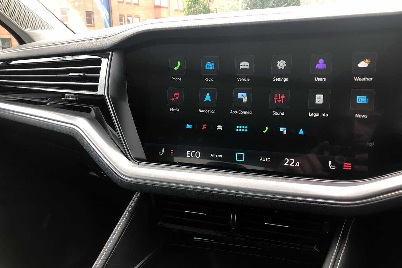 Volkswagen Touareg Estate 3.0 TSI eHybrid 4Motion Elegance 5dr Tip Auto